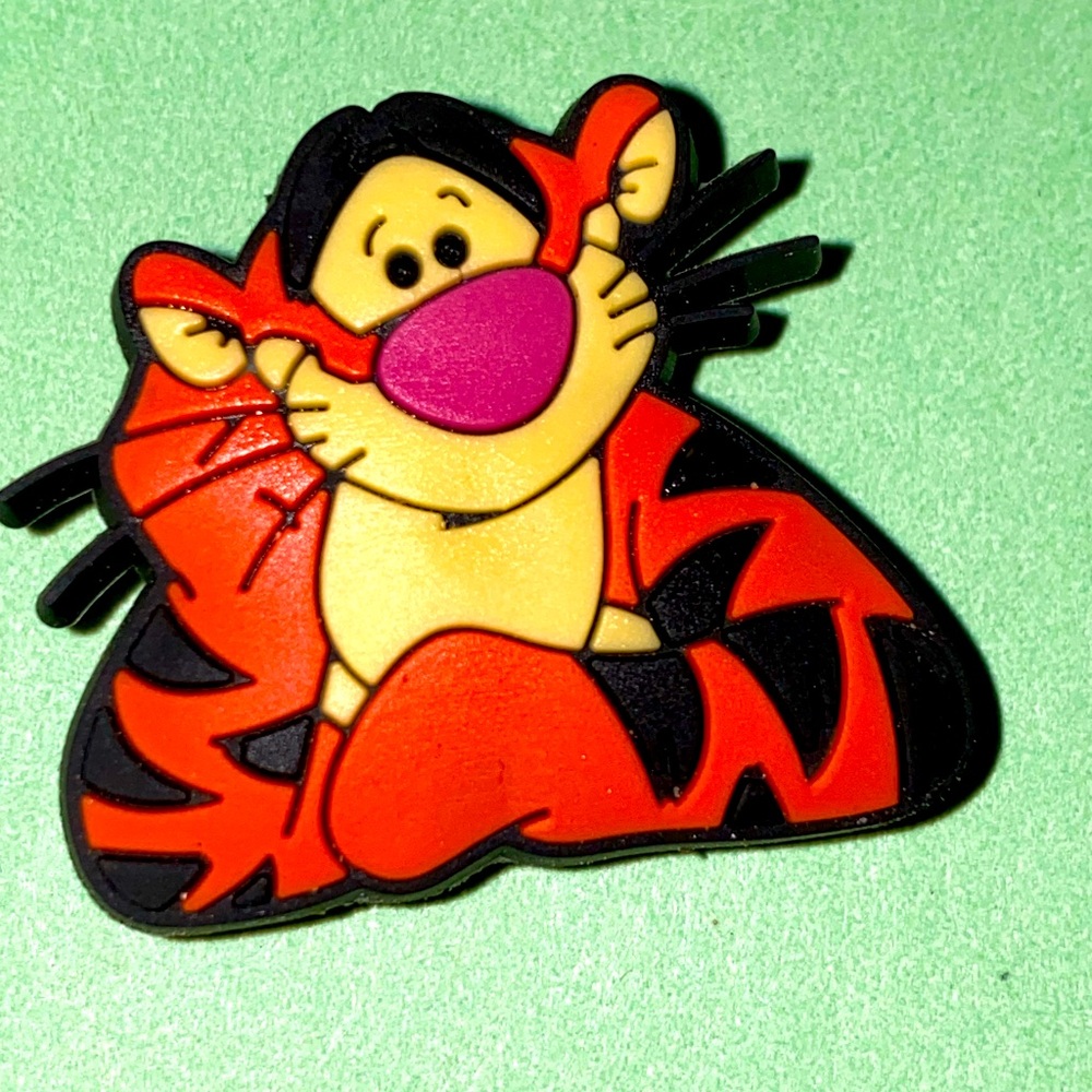 (10 for $15) Tiger Thinking of Winnie the Pooh Crocs Shoe Charms